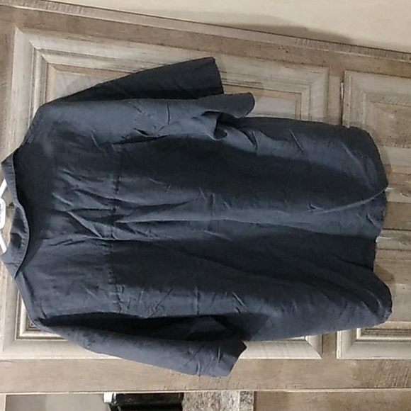 Pre-Owned Men's Size XL Short Sleeve Button Down Shirt With Front Pocket - Picture 4 of 9